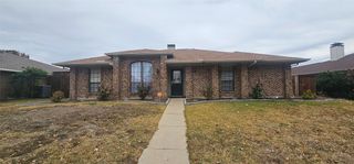 3102 Aspen Drive, Carrollton, TX 75007