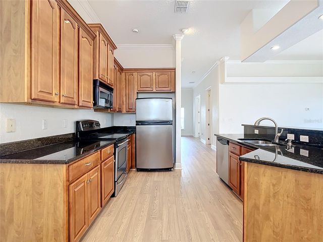 132 ORANGE AVE, Clermont, FL 34711