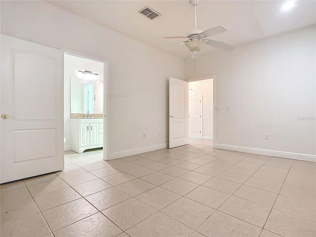132 ORANGE AVE, Clermont, FL 34711