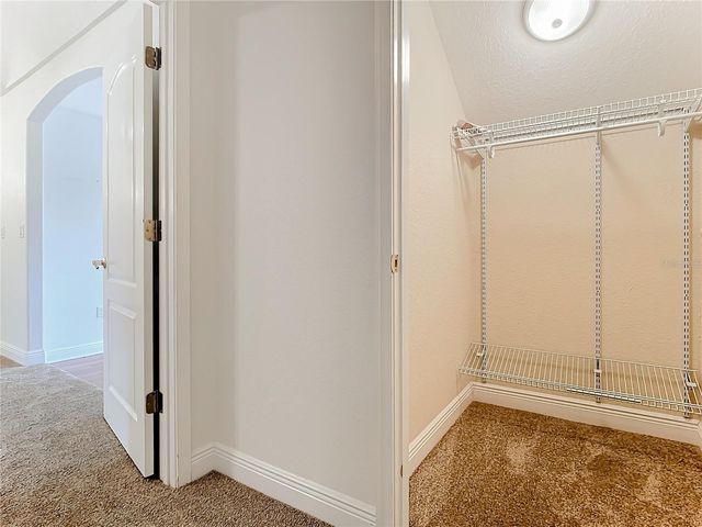 132 ORANGE AVE, Clermont, FL 34711