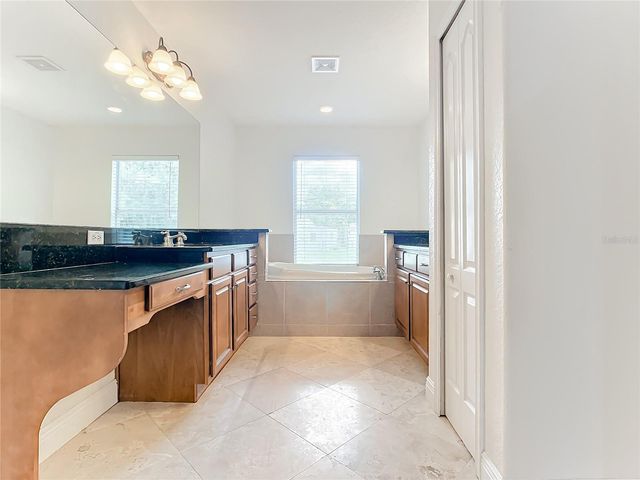 132 ORANGE AVE, Clermont, FL 34711