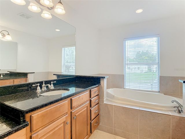 132 ORANGE AVE, Clermont, FL 34711