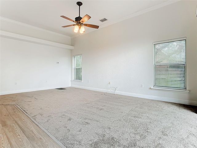 132 ORANGE AVE, Clermont, FL 34711