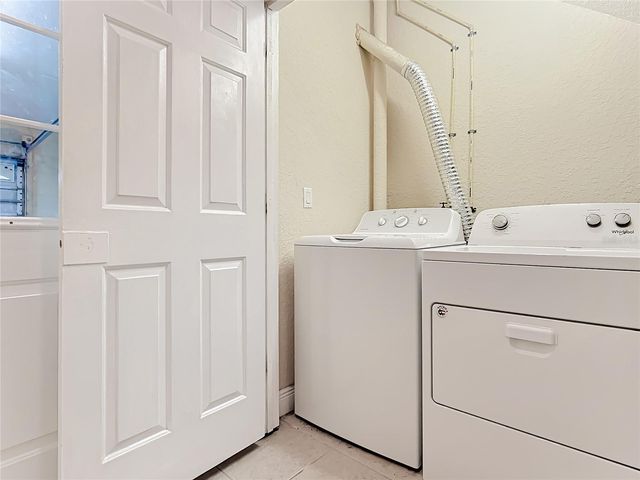 132 ORANGE AVE, Clermont, FL 34711