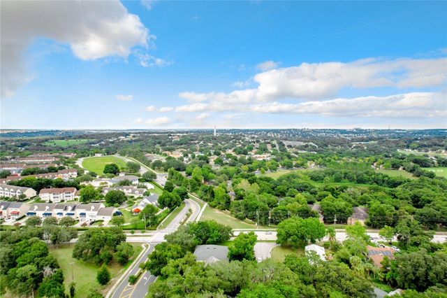 132 ORANGE AVE, Clermont, FL 34711