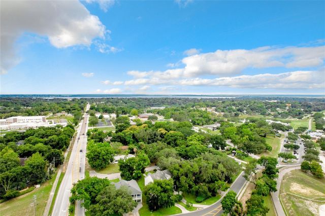 132 ORANGE AVE, Clermont, FL 34711