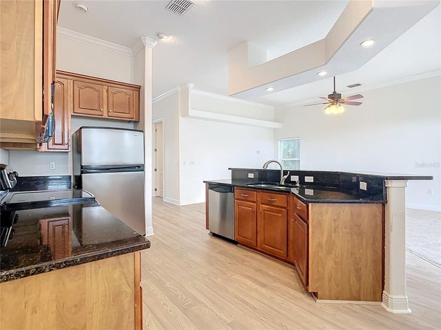 132 ORANGE AVE, Clermont, FL 34711