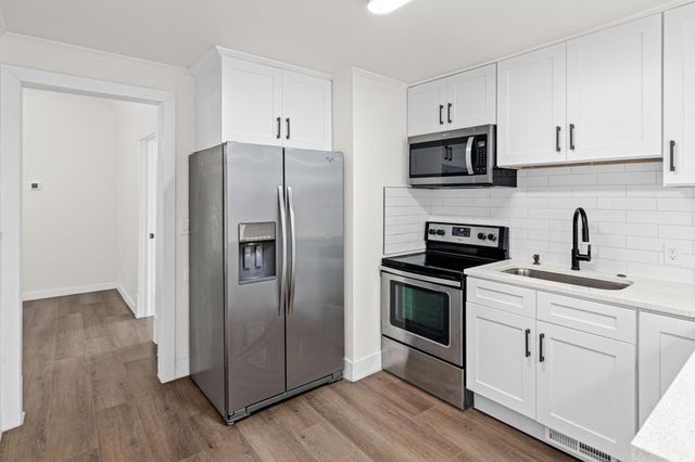 3401 Pillsbury Avenue S, Minneapolis, MN 55408