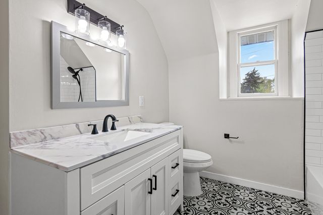 3401 Pillsbury Avenue S, Minneapolis, MN 55408