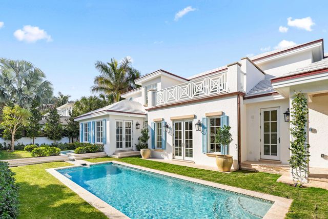 220 Esplanade Way, Palm Beach, FL 33480