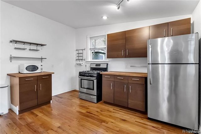 575 Upper Auburn Avenue, Buffalo, NY 14222