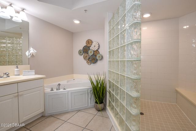 2055 S Atlantic Ave Apt 1403, Daytona Beach Shores, FL 32118