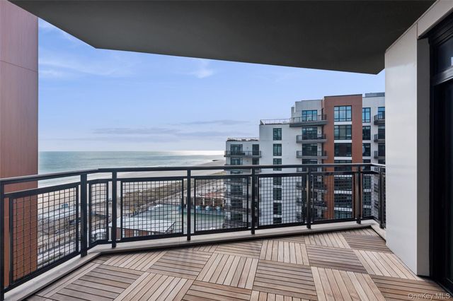 140 Boardwalk 905, Long Beach, NY 11561