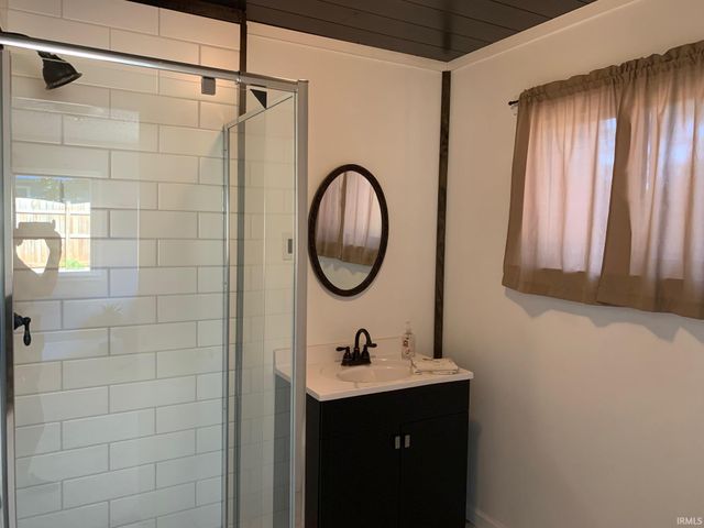 150 W Wayside Drive, Bloomington, IN 47403