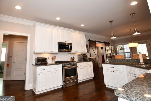 1080 Oak Ridge Court, Bishop, GA 30621