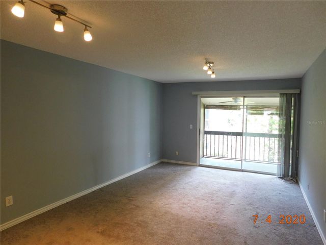 6314 NEWTOWN CIRCLE 14B3, Tampa, FL 33615