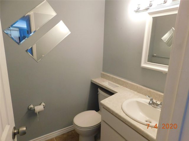 6314 NEWTOWN CIRCLE 14B3, Tampa, FL 33615
