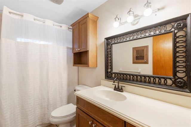 2239 HOLLY LANE, Deland, FL 32724