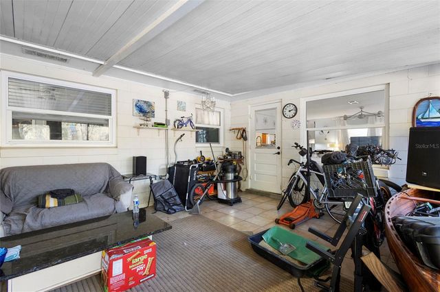 2239 HOLLY LANE, Deland, FL 32724