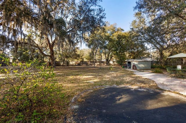 2239 HOLLY LANE, Deland, FL 32724