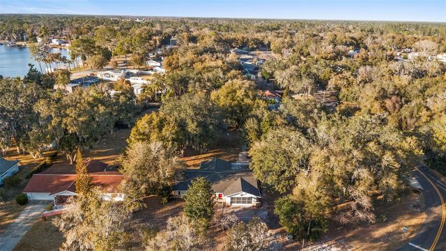 2239 HOLLY LANE, Deland, FL 32724