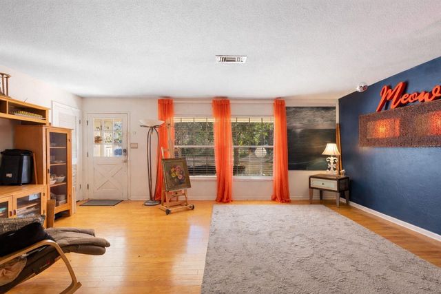 2239 HOLLY LANE, Deland, FL 32724