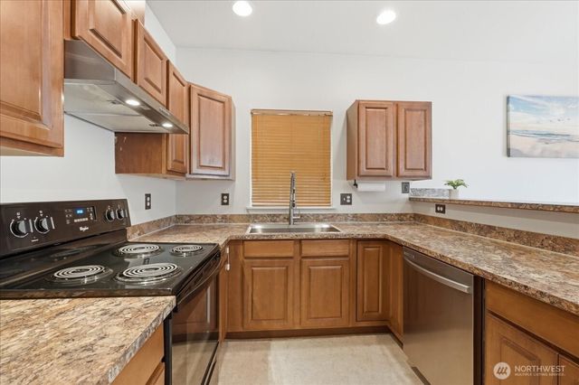 7205 E G Street, Tacoma, WA 98404