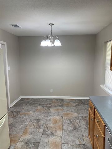 1110 E Rutgers Lane, Deer Park, TX 77536