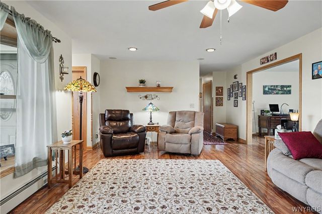 13510 Sanders Hill Road, Holland, NY 14145