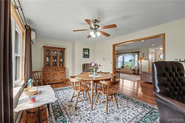 13510 Sanders Hill Road, Holland, NY 14145