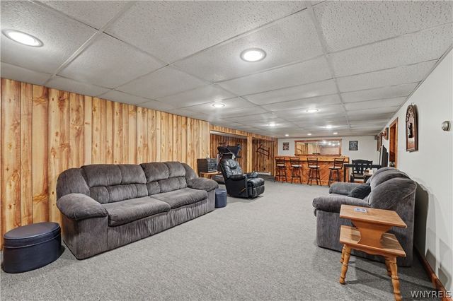 13510 Sanders Hill Road, Holland, NY 14145