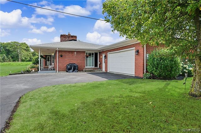 13510 Sanders Hill Road, Holland, NY 14145