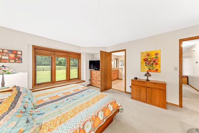 W1818 Lake ROAD, Mukwonago, WI 53149
