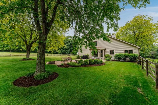 W1818 Lake ROAD, Mukwonago, WI 53149
