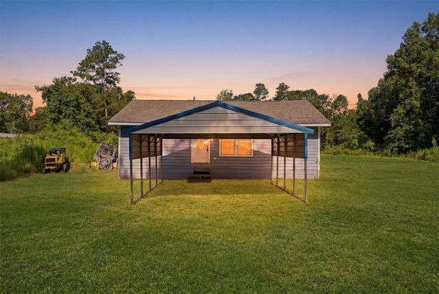 672 County Road 3317, Cleveland, TX 77327