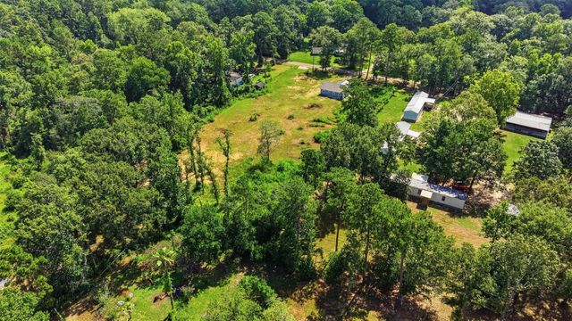 672 County Road 3317, Cleveland, TX 77327