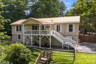 9081 Pittmans Gap Road, Newland, NC 28657