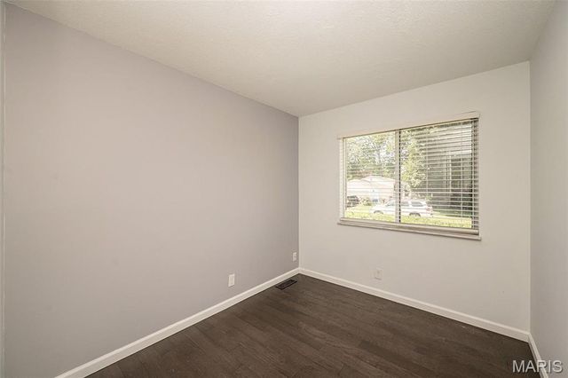 3060 Postport Lane, Maryland Heights, MO 63043