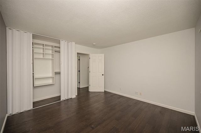 3060 Postport Lane, Maryland Heights, MO 63043