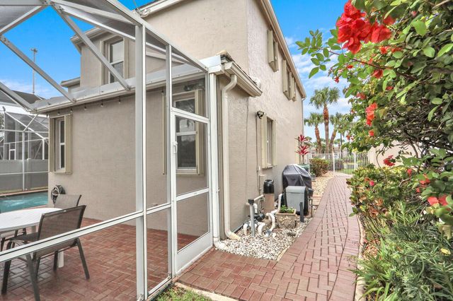 5690 Saddle Trail Lane, Lake Worth, FL 33449