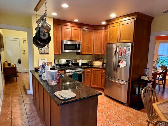 758 Allen Street, Syracuse, NY 13210
