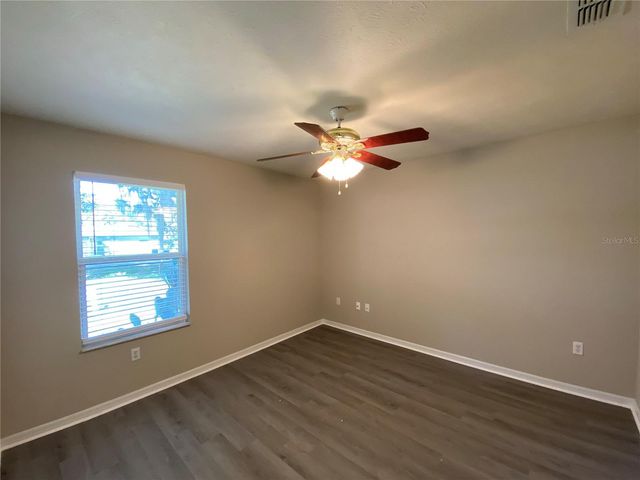 5890 SE 119TH PLACE, Belleview, FL 34420