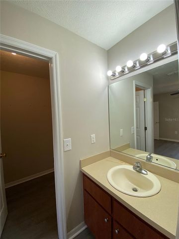5890 SE 119TH PLACE, Belleview, FL 34420
