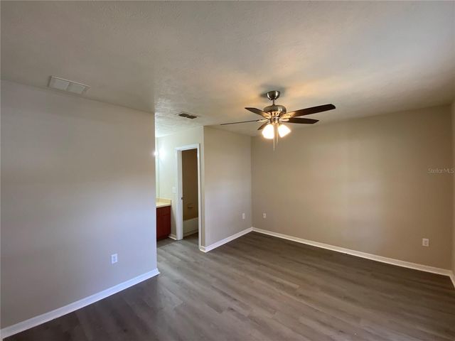 5890 SE 119TH PLACE, Belleview, FL 34420