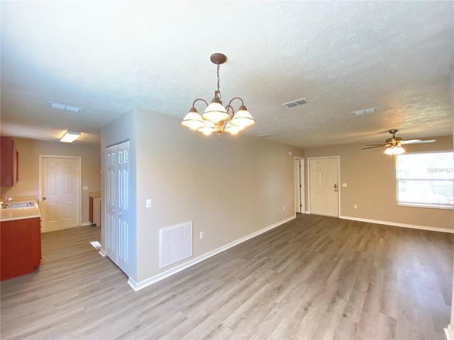 5890 SE 119TH PLACE, Belleview, FL 34420