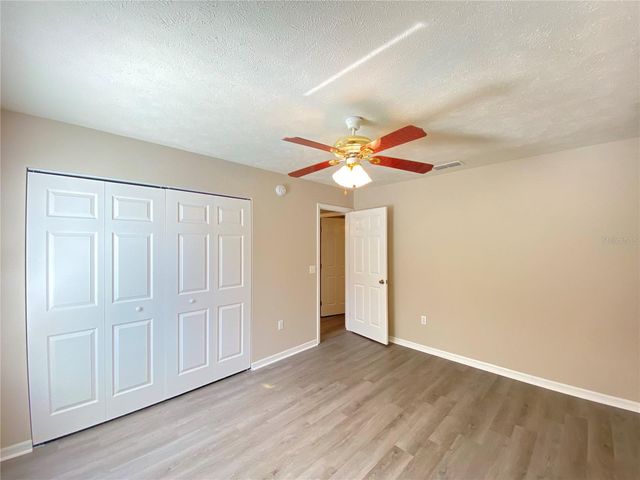 5890 SE 119TH PLACE, Belleview, FL 34420