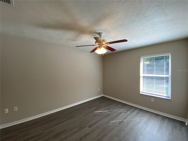 5890 SE 119TH PLACE, Belleview, FL 34420