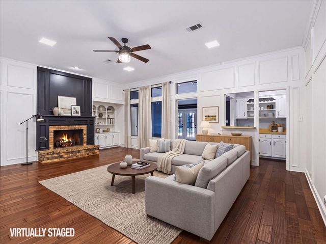 10216 Shadow Way, Dallas, TX 75243
