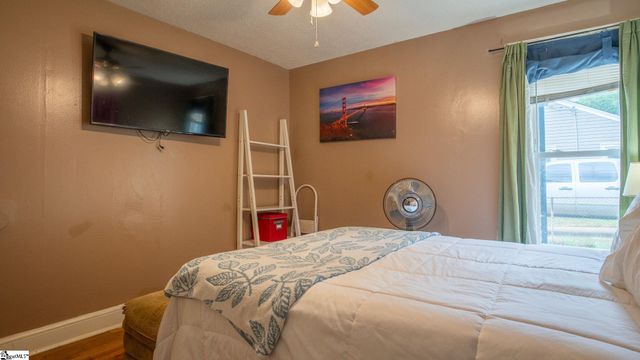 405 Perry Road, Greenville, SC 29609