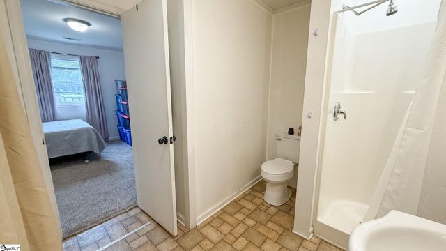 405 Perry Road, Greenville, SC 29609